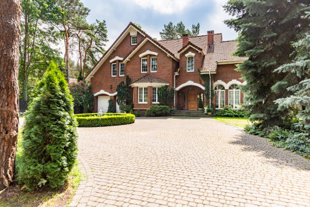 Best Driveway Pavers Installation  in Milan, IN